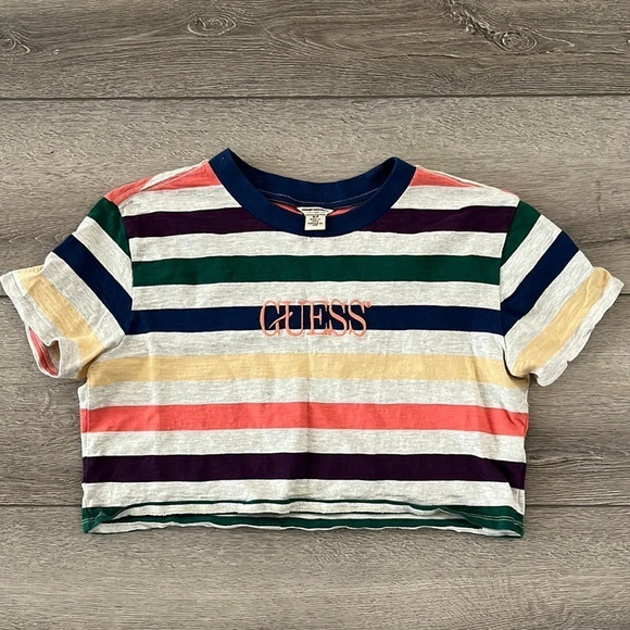 Guess cropped stripe Tshirt size small - Picture 2 of 4